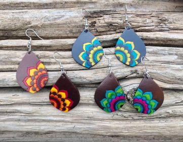 Gourd Flower Drop Earrings (Color: Blue Tones)